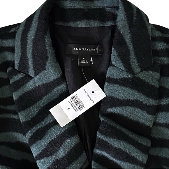 NWT Ann Taylor Zebra Print Long Double Breasted Wool Blend Blazer Size 6 - Picture 6 of 14
